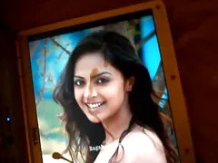 خانم کوچک برای اولین بار عکس سکس خیلی خفن چنین دیک بزرگی را می بیند