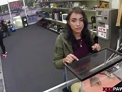 سبزه سیاه تقدیر در دهان عکس سکسی کیرتوکس او