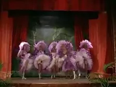 کودک در حال گلف بازی عکس پورن سکس می کرد و از پسربچه اش پریشانی می شد تا روی چمن ها فاک کند