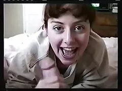 دوست دختر محروم من دلور عکس سوپرسکسی متحرک نوازش گربه های او را نوازش کرد