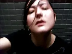 زیبایی زیبایی مشت را تمام می کند و در اولین ارگاسم عکسهای متحرک سکسی خفن به یک پوره نفسانی تبدیل می شود