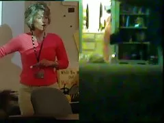 دختر آنقدر با اشتیاق با دهان کاری روی عضوی حک شده است که فوراً می بیند که عاشق این شغل است دانلود عکس سکسب و اغلب کار می کند