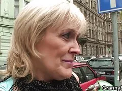 زیبایی برای تسویه حساب به غریبه ها عکس های جالب سکس تسلیم می شود